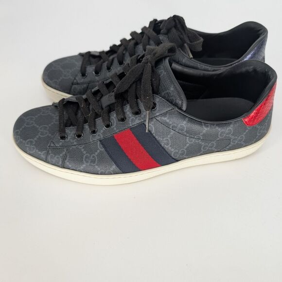 Gucci Men's Black Sneakers with Red and Blue Stripes - Picture 2 of 7